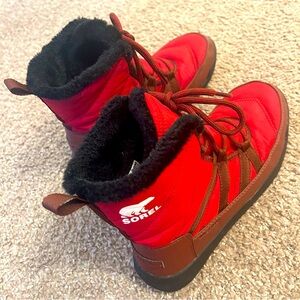 Sorel Whitne ll Short Lace